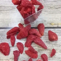 Сублимированная клубника дольки 25г 