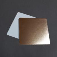 Подложка для торта  1.5мм 200х200 золото/белое квадратная