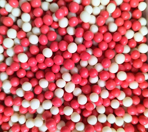 Украшение драже КЛУБНИКА/СЛИВКИ 6мм 100гр