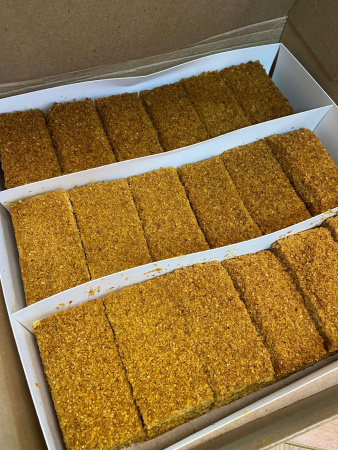 Пирожное Медовик с облепихой, 2,25кг/5, 18 порций